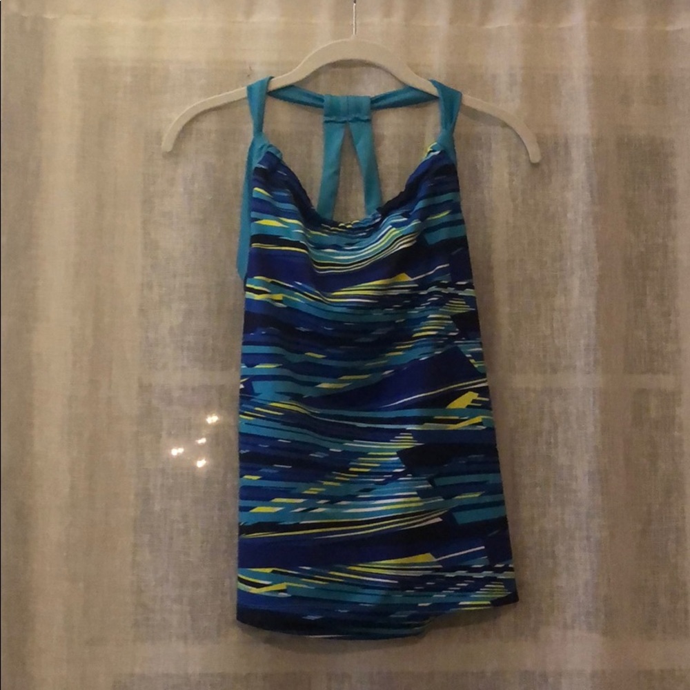 Cute yoga top with built in bra